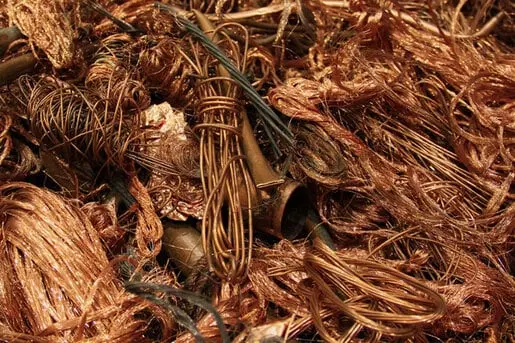 compra de sucatas: Latinha, Metal, Bateria, Panelas, Alumínios, Cobre, Motor de Geladeira, Metais em Geral em Várzea Paulista