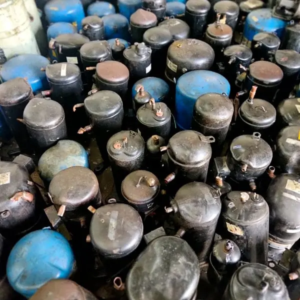 compra de sucatas: Latinha, Metal, Bateria, Panelas, Alumínios, Cobre, Motor de Geladeira, Metais em Geral em Várzea Paulista