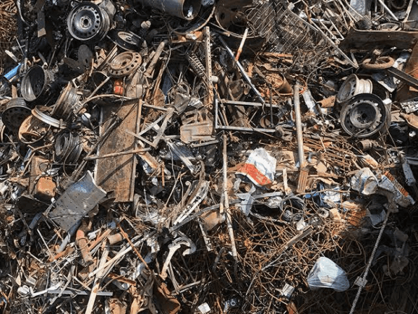 compra de sucatas: Latinha, Metal, Bateria, Panelas, Alumínios, Cobre, Motor de Geladeira, Metais em Geral em Várzea Paulista